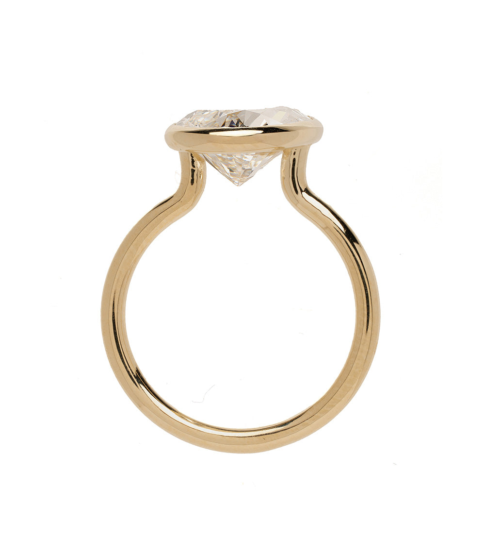 Billie Bezel SK-R94B-TILT-LGD-PS-3.52 engagement ring in yellow gold with bezel-set round diamond