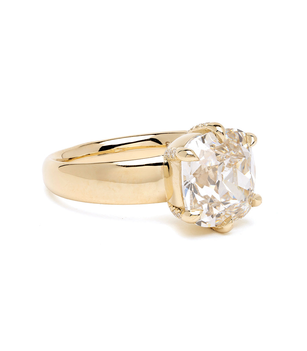 Ella SK-R62-LGD-OMC-NS-4.51 engagement ring in yellow gold with a round diamond solitaire setting