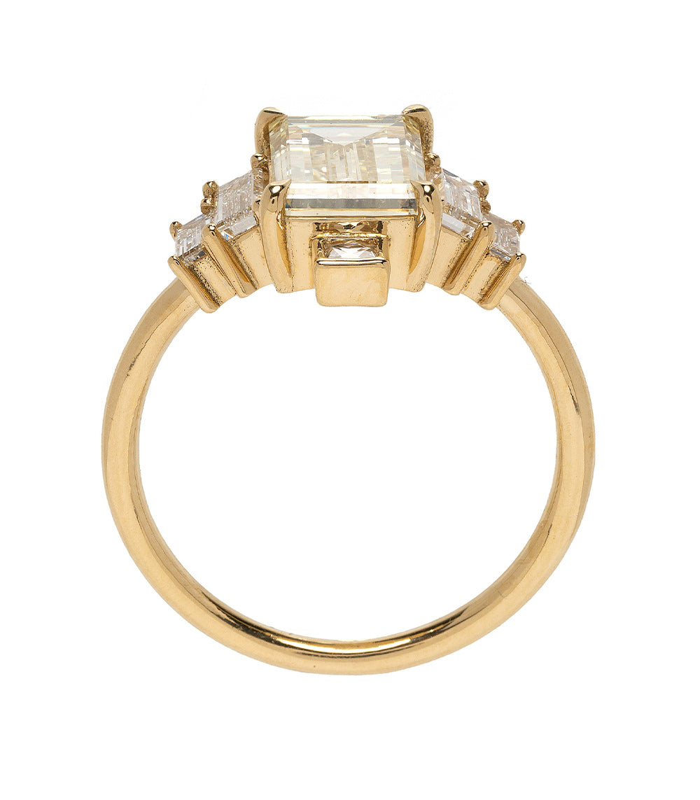 Xena SK-R90 unique engagement ring in gold with square center stone and baguette side stones