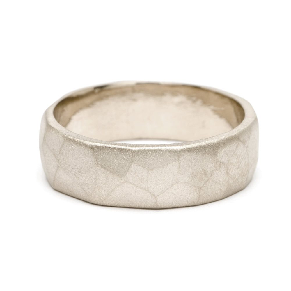 Faceted Wedding Band M-R2-7 men's matte 14K white gold ring, faceted texture in silvery tone