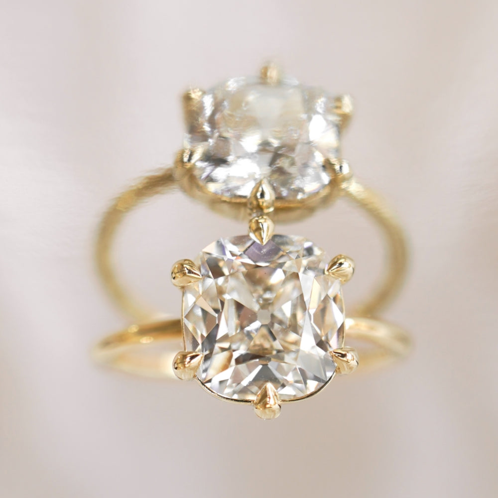 Ella by Sofia Kaman unique engagement ring in yellow gold with halo and round diamond sparkle
