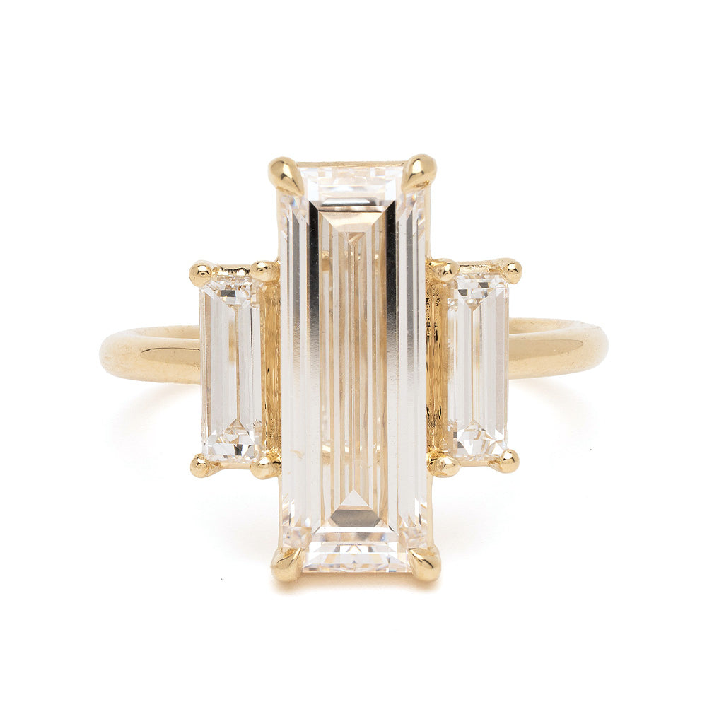Lottie SK-R124-LGD-NS-BG-3.23 engagement ring in yellow gold with a baguette-cut center stone