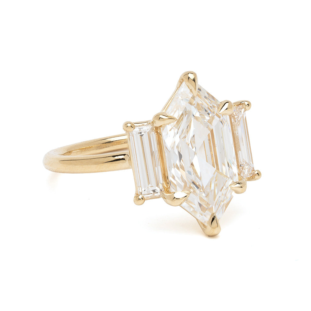 Lottie SK-R124-LGD-NS-HEX-3.51 engagement ring in yellow gold with large clear center stone