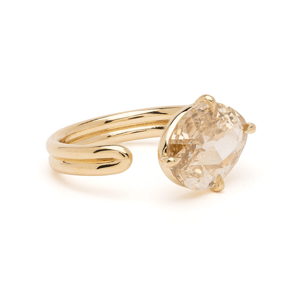 Cybele by Sofia Kaman unique engagement ring in gold with asymmetrical engagement ring setting and faceted stone