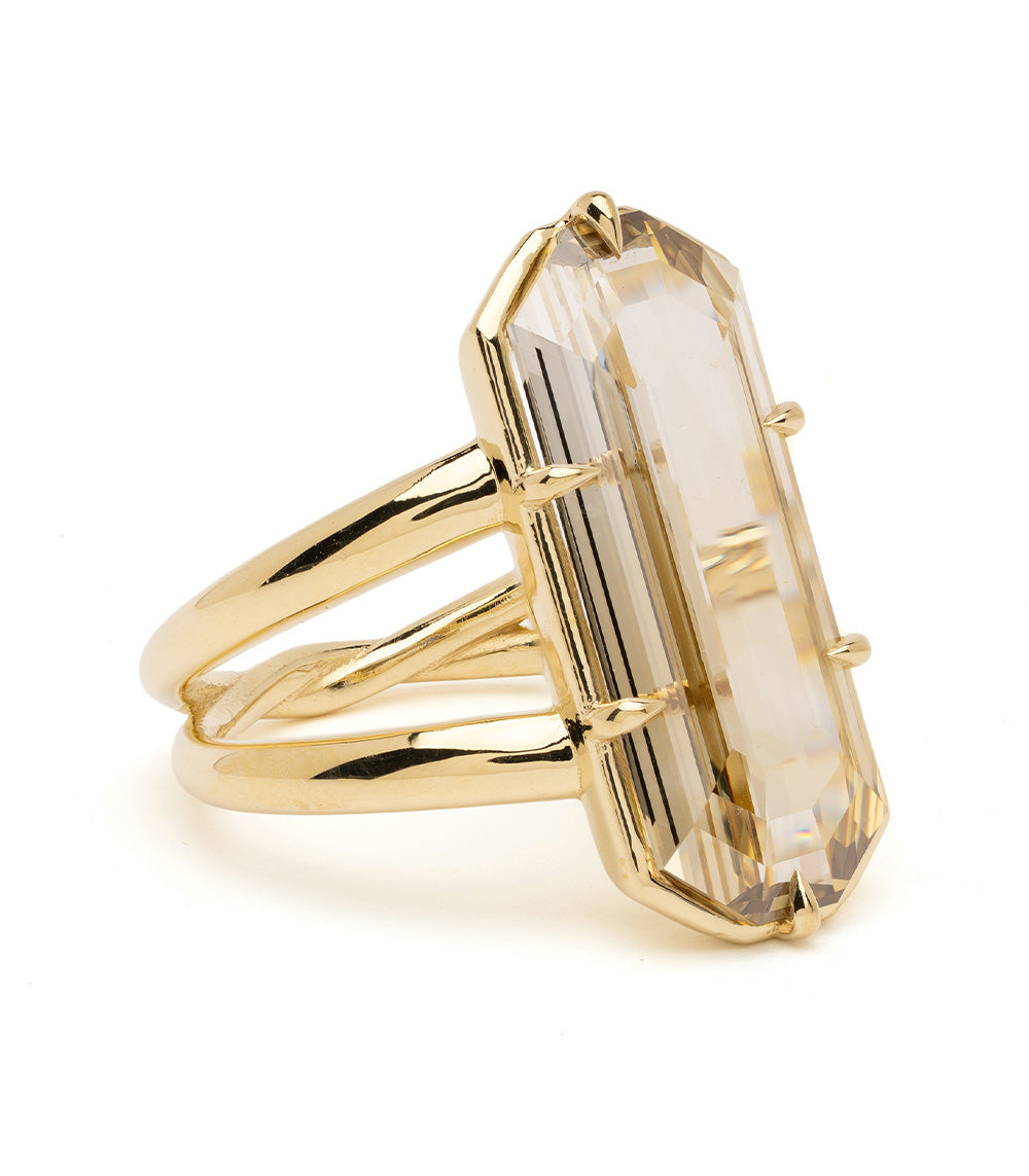 Gemma engagement ring by Sofia Kaman in yellow gold with emerald-cut center stone