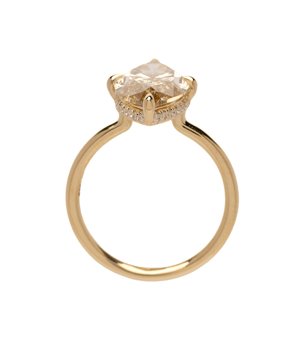 Billie by Sofia Kaman unique engagement ring in gold with an understated pavé halo and round center stone