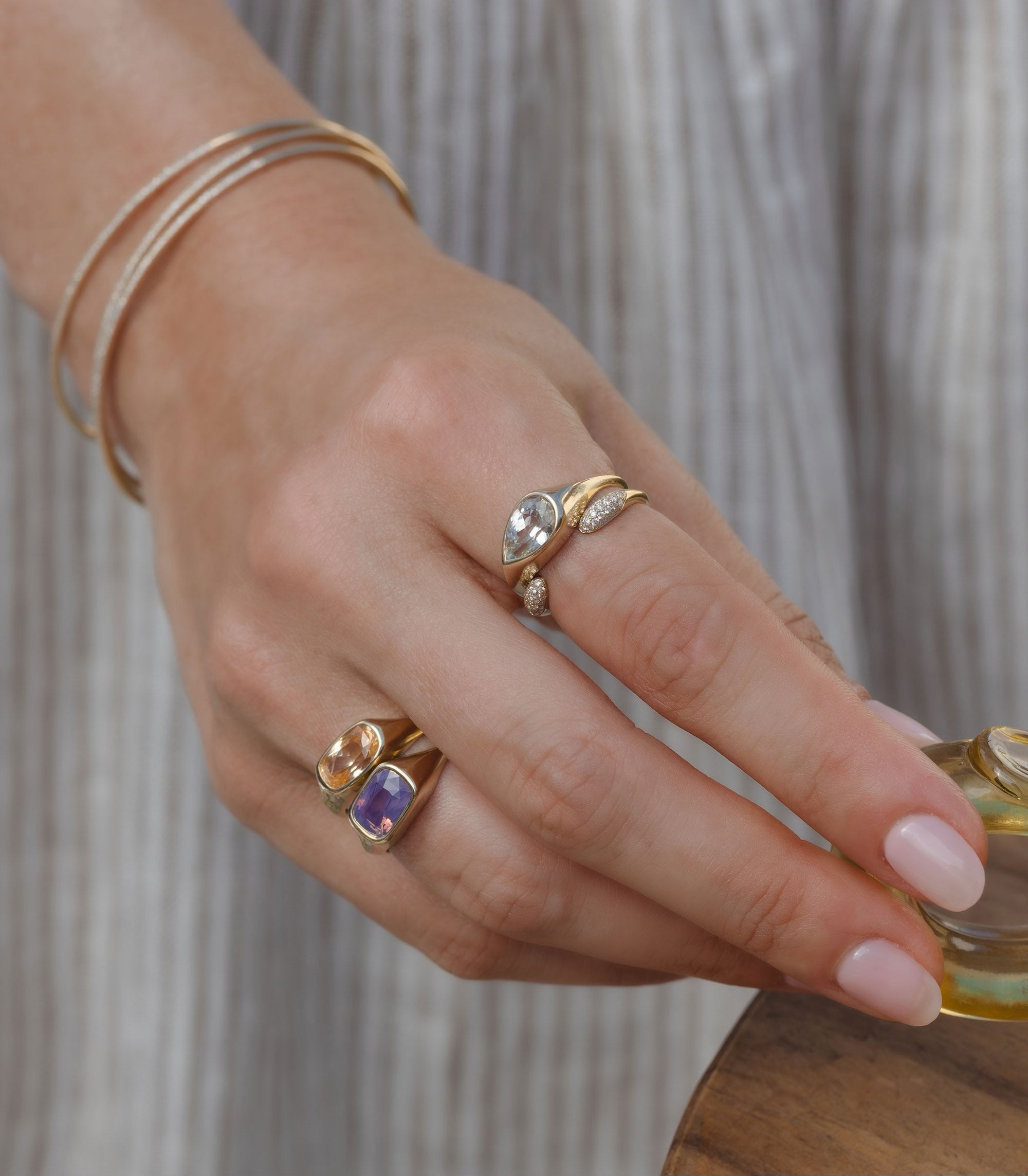 Tristan SK-R113-PC-WS-1.84 gold band with oval center stones and pave sparkle, asymmetrical design