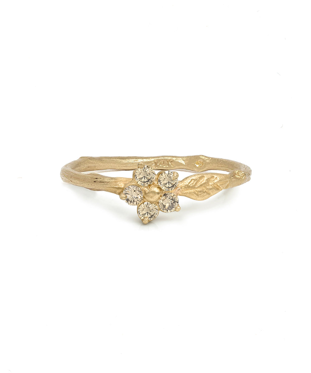 Twig Band With A Leaf Motif And Round Brilliant Champagne Diamond Flower Detail Matte Finish 14k Yellow Gold Pinky Ring Es R40 Cd Front