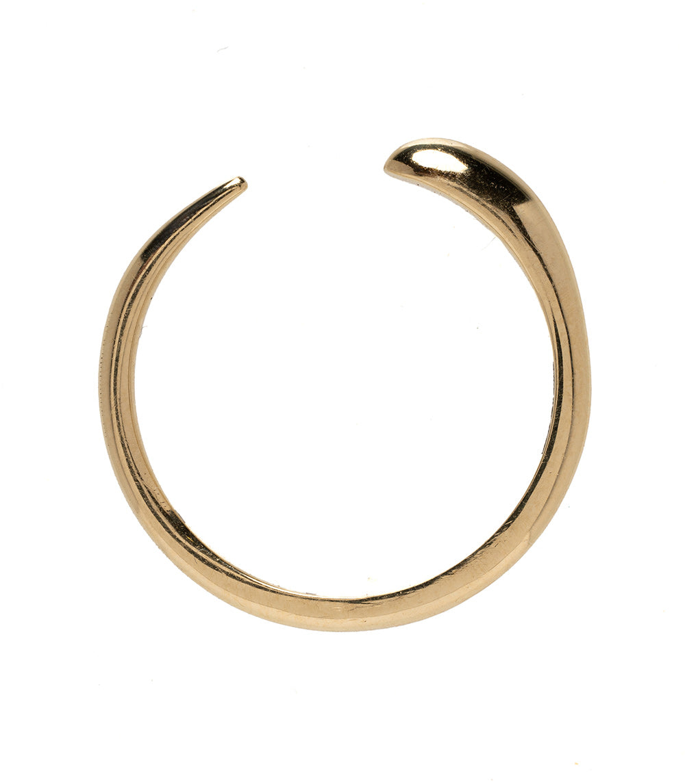 Comet Band NB-R1 shiny ring band in 14K yellow gold with a smooth curved profile.