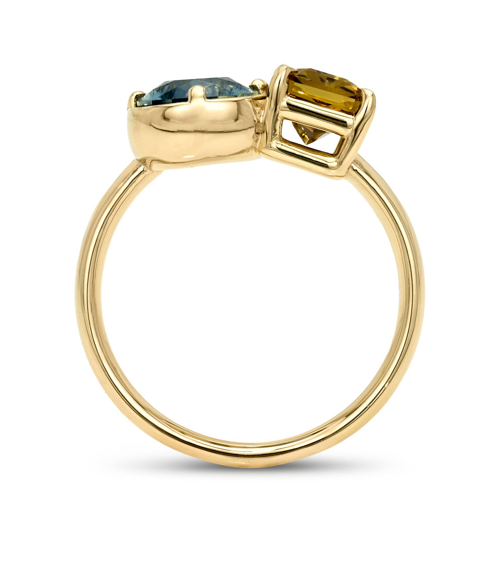 Chloe-Ann Toi et Moi by Sofia Kaman 2 stone engagement ring in yellow gold with blue and amber stones
