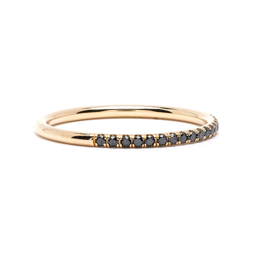 Classic Wire Band A-R29-BD 14K gold wire band with black stone inlay, matte finish