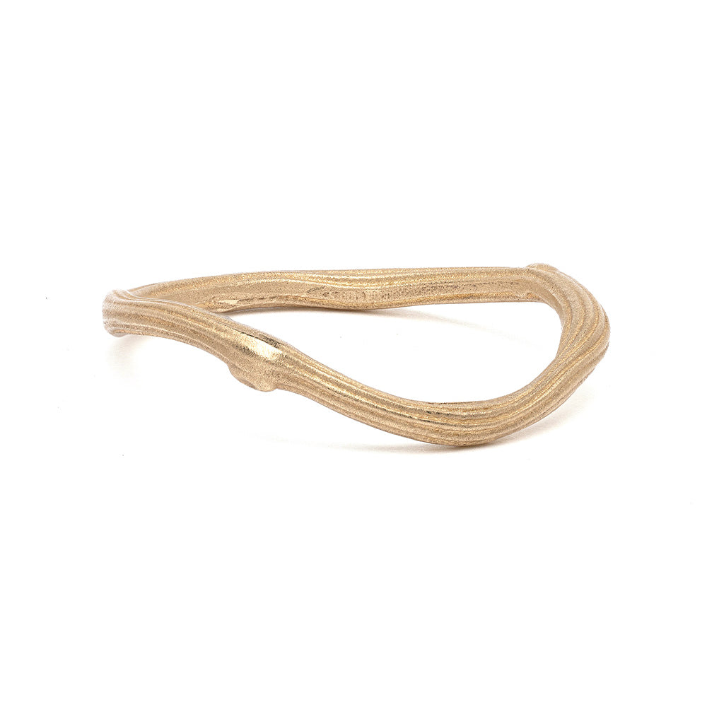 Twig Nesting Band ES-R37 14K yellow gold band with shiny twisted twig profile