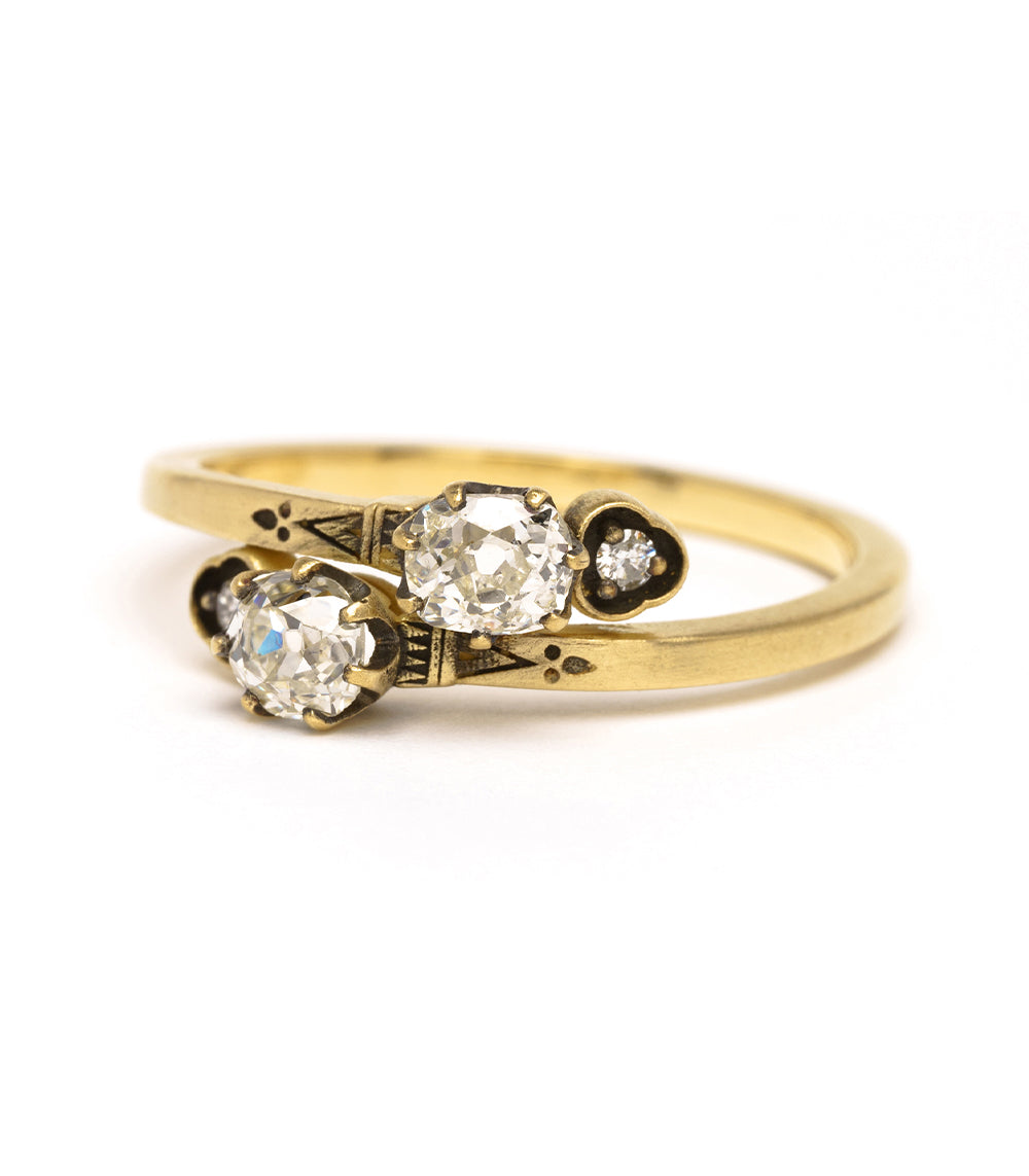 Crossover Toi et Moi by SK-R98 gold 2 stone engagement ring with round diamonds, cross-over setting