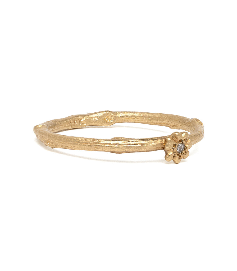 Twig Band ES-R2 shiny 14K yellow gold twist twig band with small round center stone accent