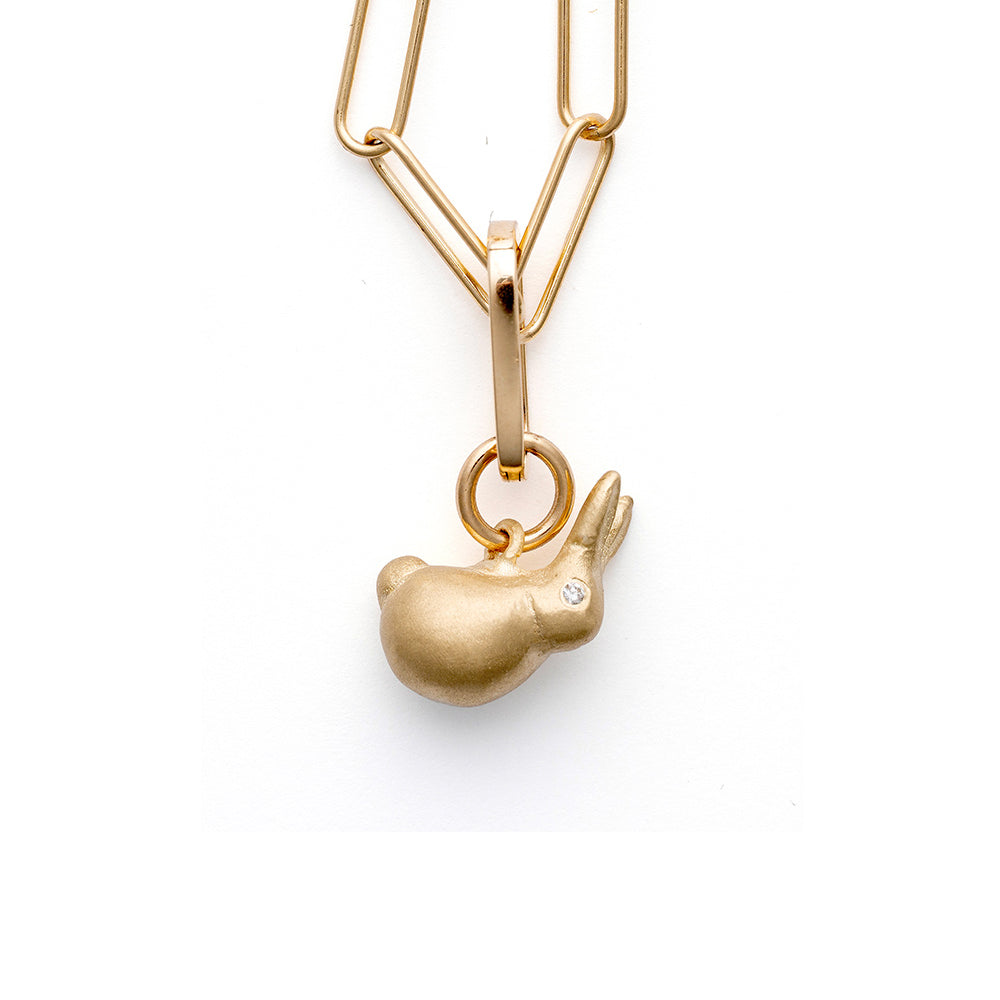 Oval Paperclip Charm Holder SK-CH4 gold-tone with oval chain, rabbit charm and small clear stone