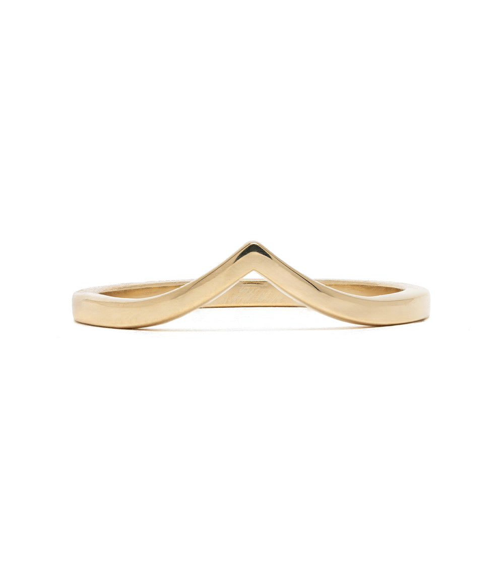 Mini Chevron Band A-R1 in 14K yellow gold matte finish chevron band with understated profile