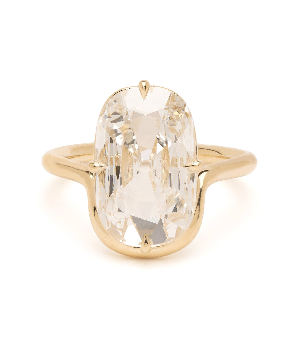 Onda Lite by Sofia Kaman unique engagement ring in yellow gold with lab grown diamond solitaire