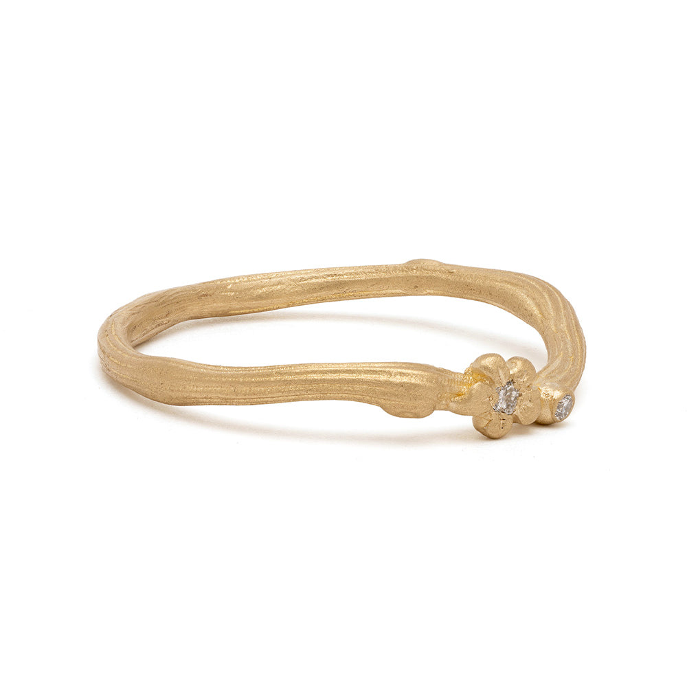 Twig Nesting Band ES-R38 14K yellow gold ring with three stones and a 3 stone engagement ring twig motif