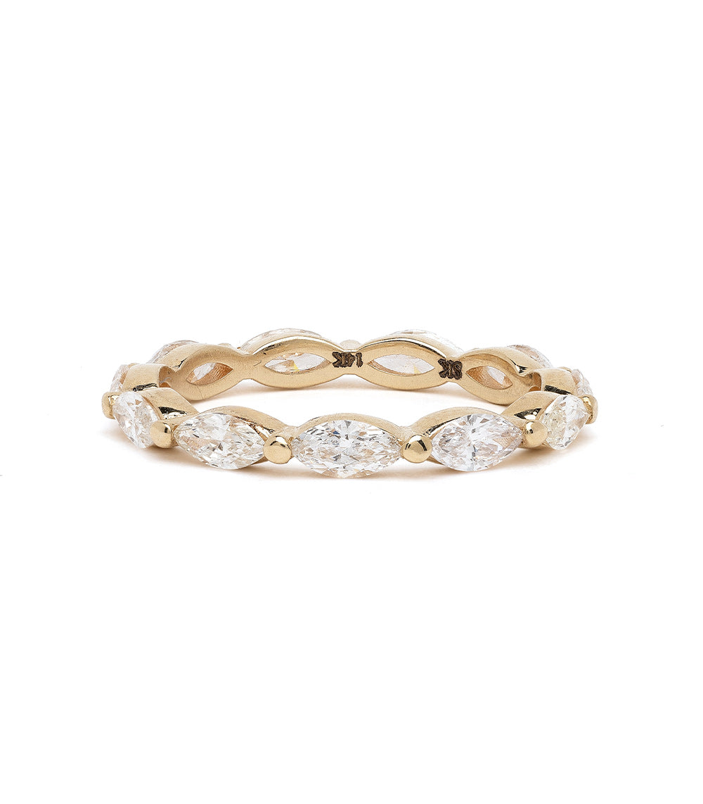 Kissing Diamonds by EB-R16 14K yellow gold band ring with shiny prong-set round diamonds