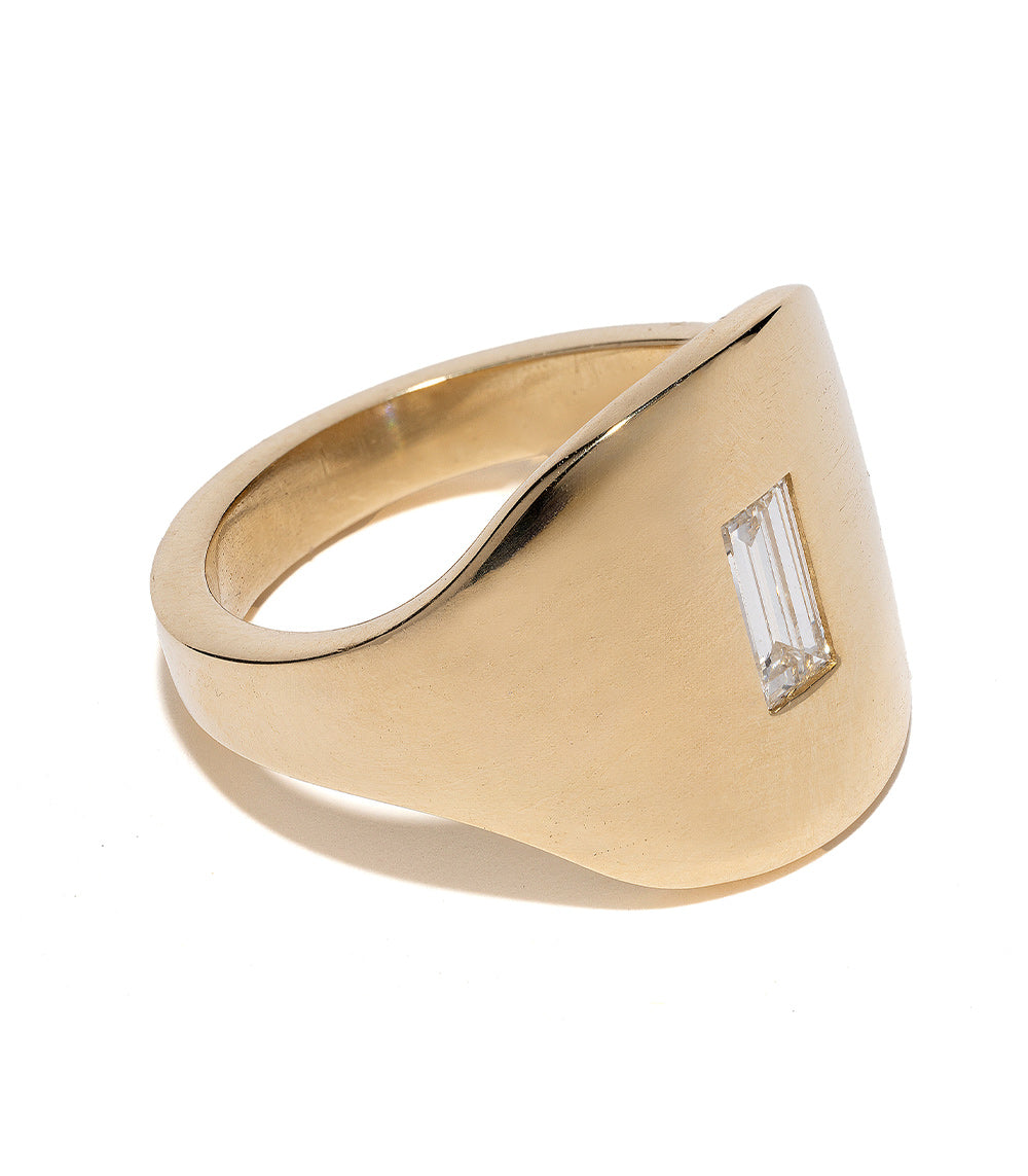 Modern Signet SR-R2-BC signet ring in 14K yellow gold with shiny finish and single square stone