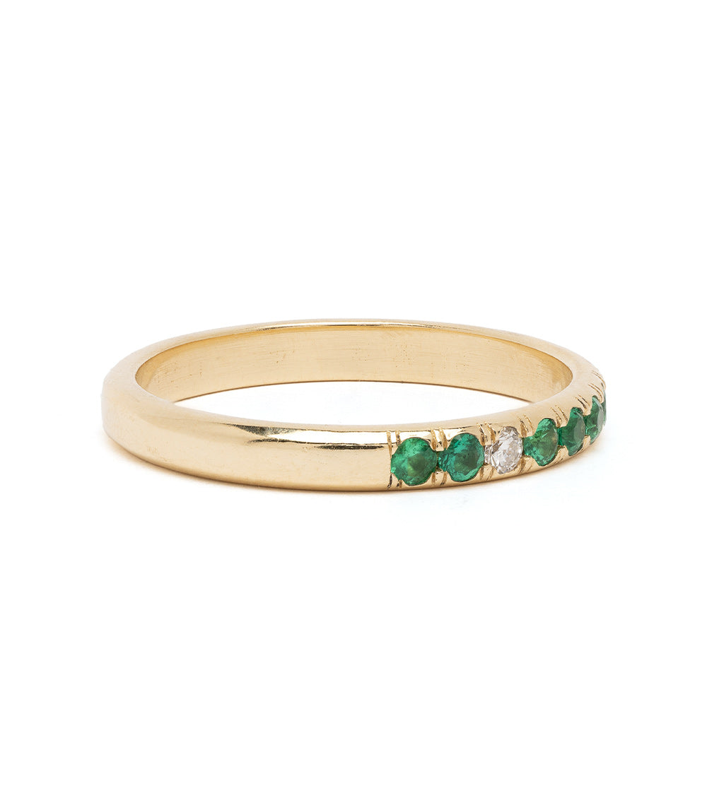 Vintage Inspired Stacking Band LF-R1-ES gold stacking band with green and clear stones, shiny finish.