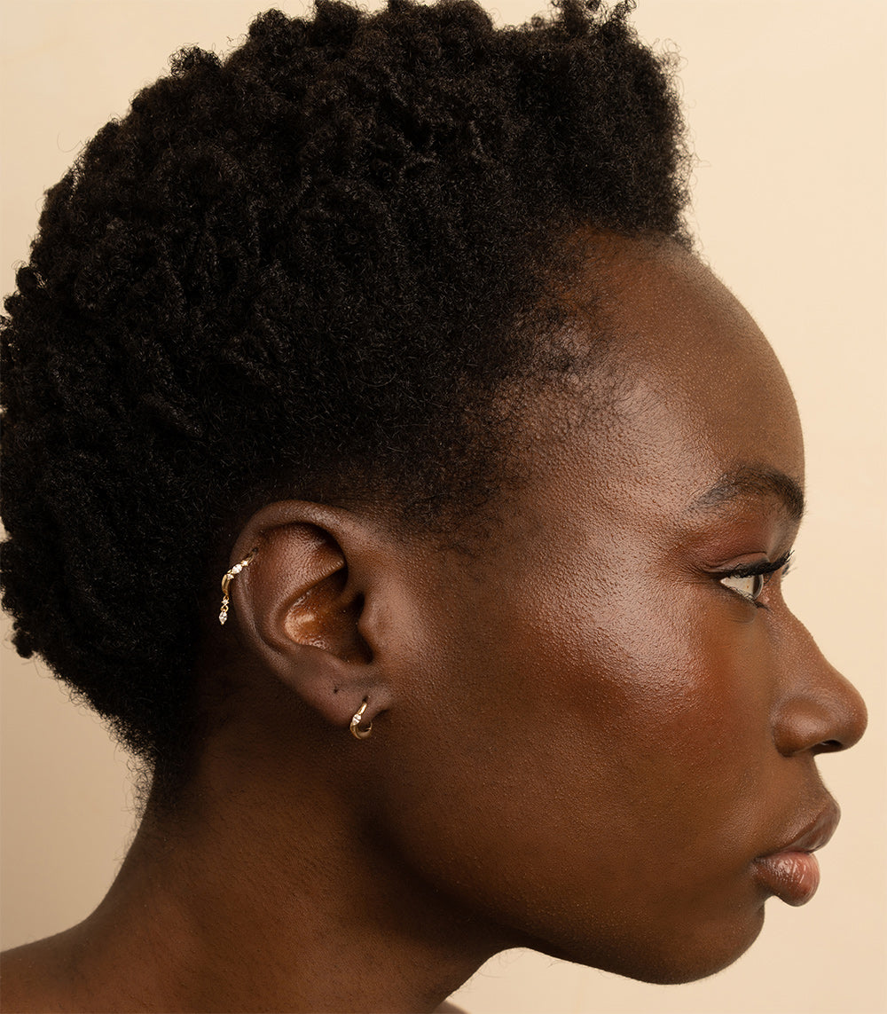 Small Melt Hoops ML-E4 hoop earrings in gold, shiny and matte finish—small curved melt detail