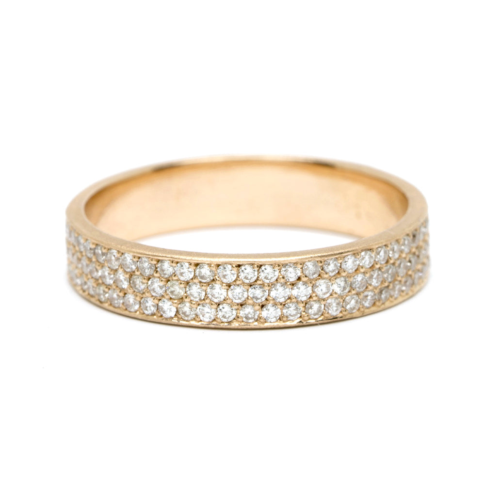 Glitterati A-R21-3M diamond band in 14K yellow gold with shiny pave round stones.