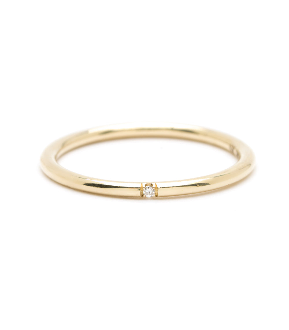 Classic Wire Band A-R27 understated 14K yellow gold ring with small round diamond setting