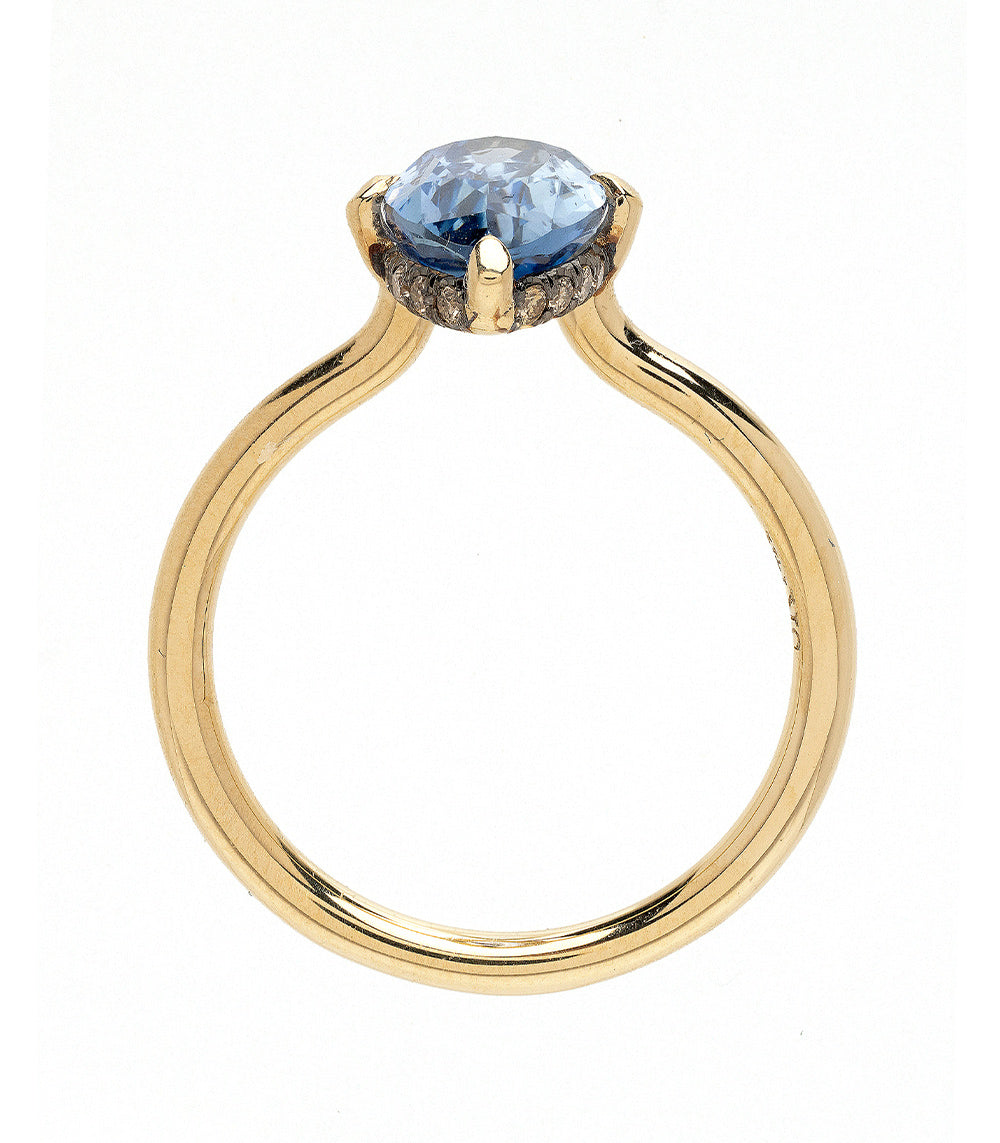 Billie SK-R94-BS-NS-MQ-2.38 understated engagement ring in yellow gold with oval blue center stone
