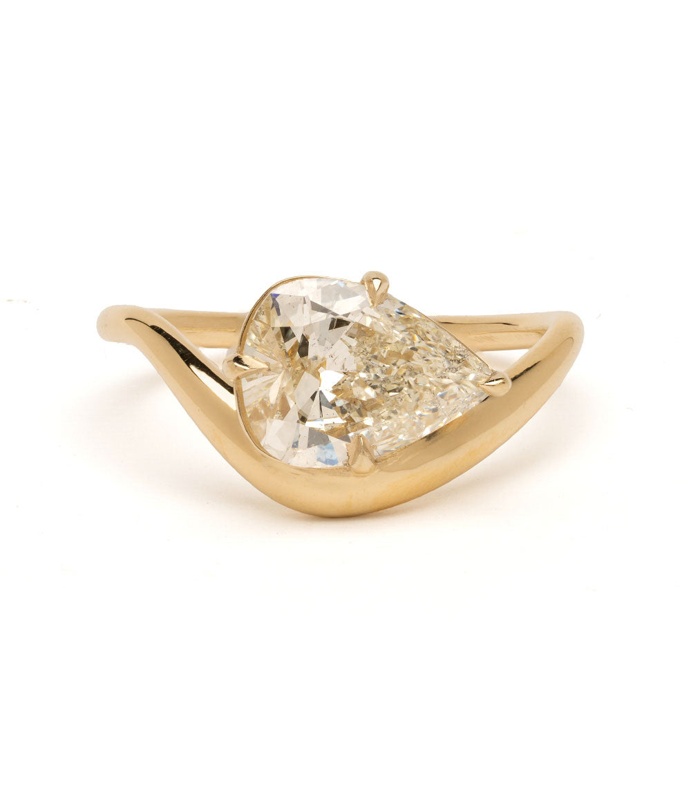 Melt Solitaire by SK-R122-ND-EW-PB-1.52 gold solitaire engagement ring with sparkling pear-shaped diamond