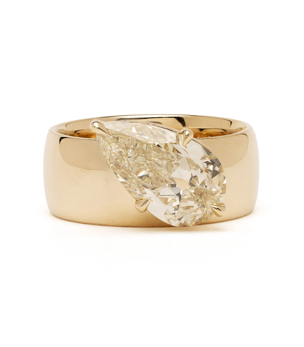 Lana by Sofia Kaman unique engagement ring in gold with a large clear diamond center stone