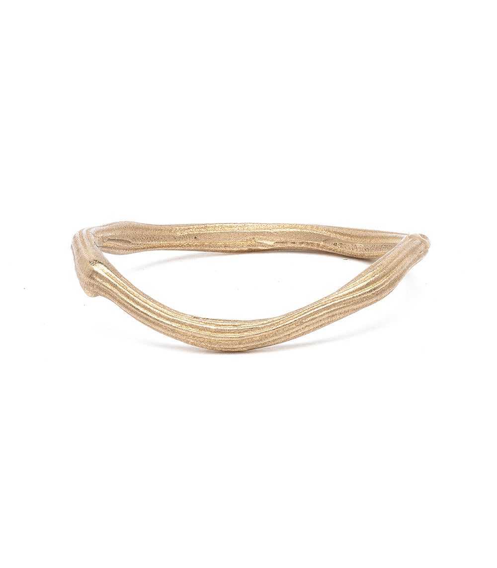 Twig Nesting Band ES-R37 ring in 14K yellow gold, shiny twig texture for a snug stackable fit