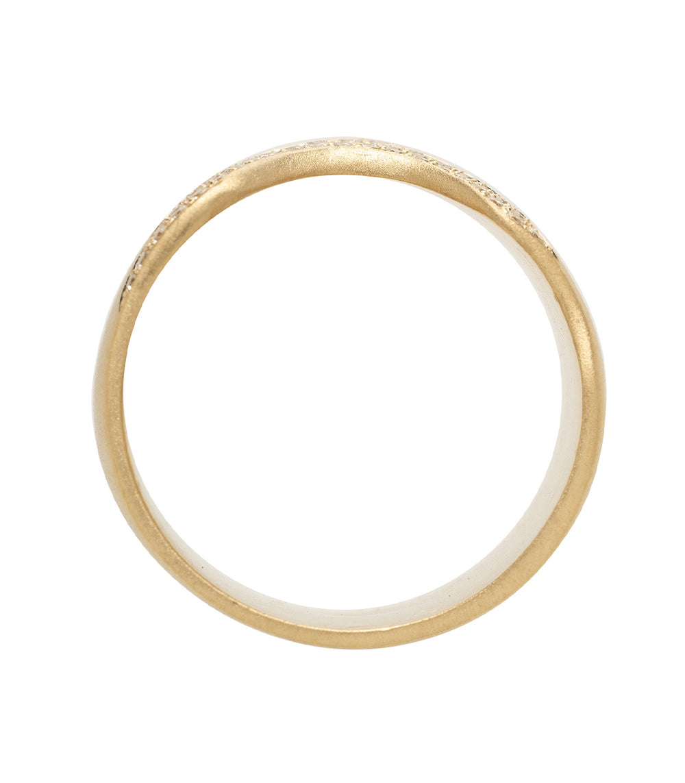 Rolling Hills II by P-R13-B band in 14K yellow gold with shiny finish and textured edge