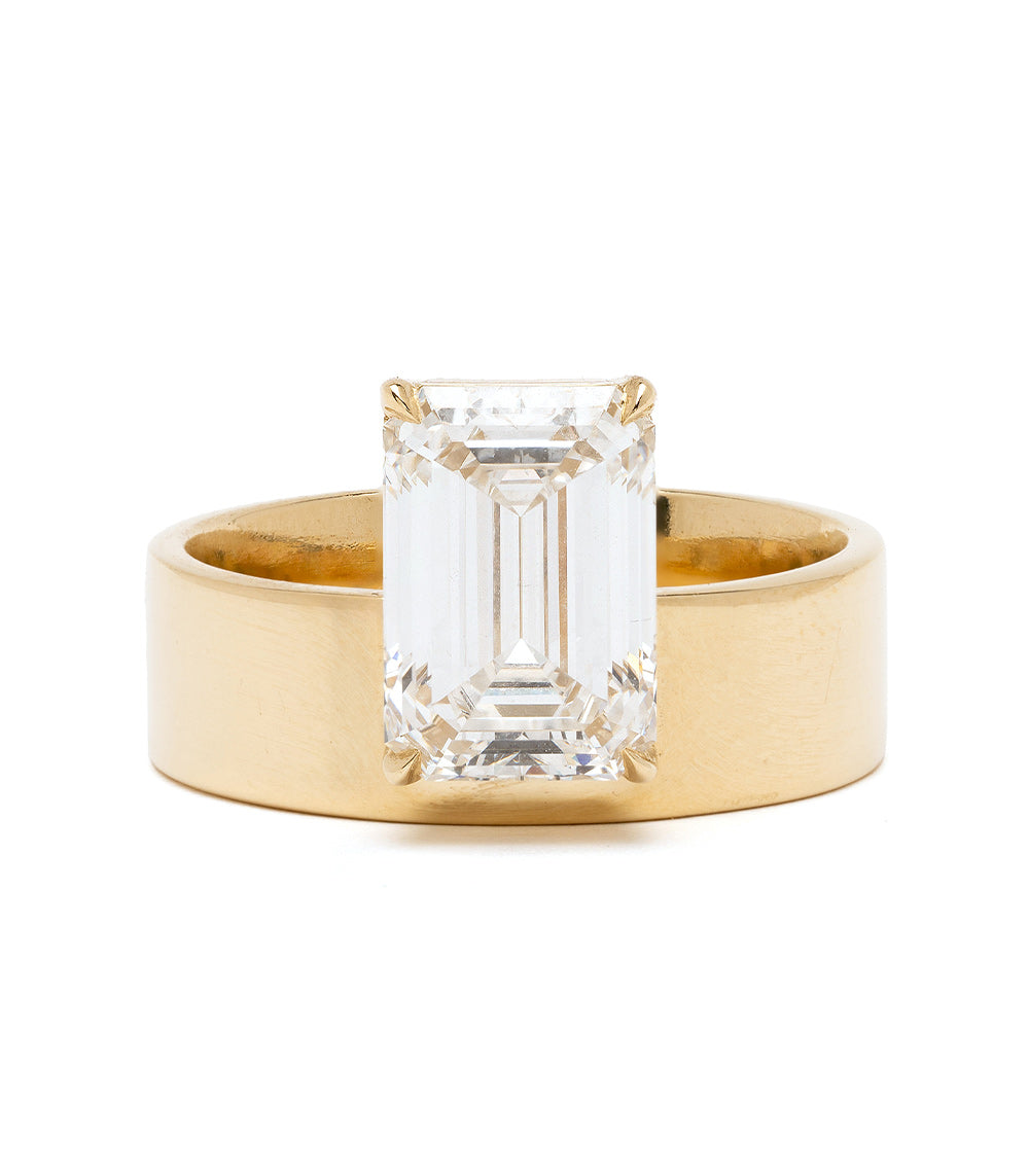 Ashton SK-R118 gold engagement ring in understated style with rectangular emerald-cut diamond center