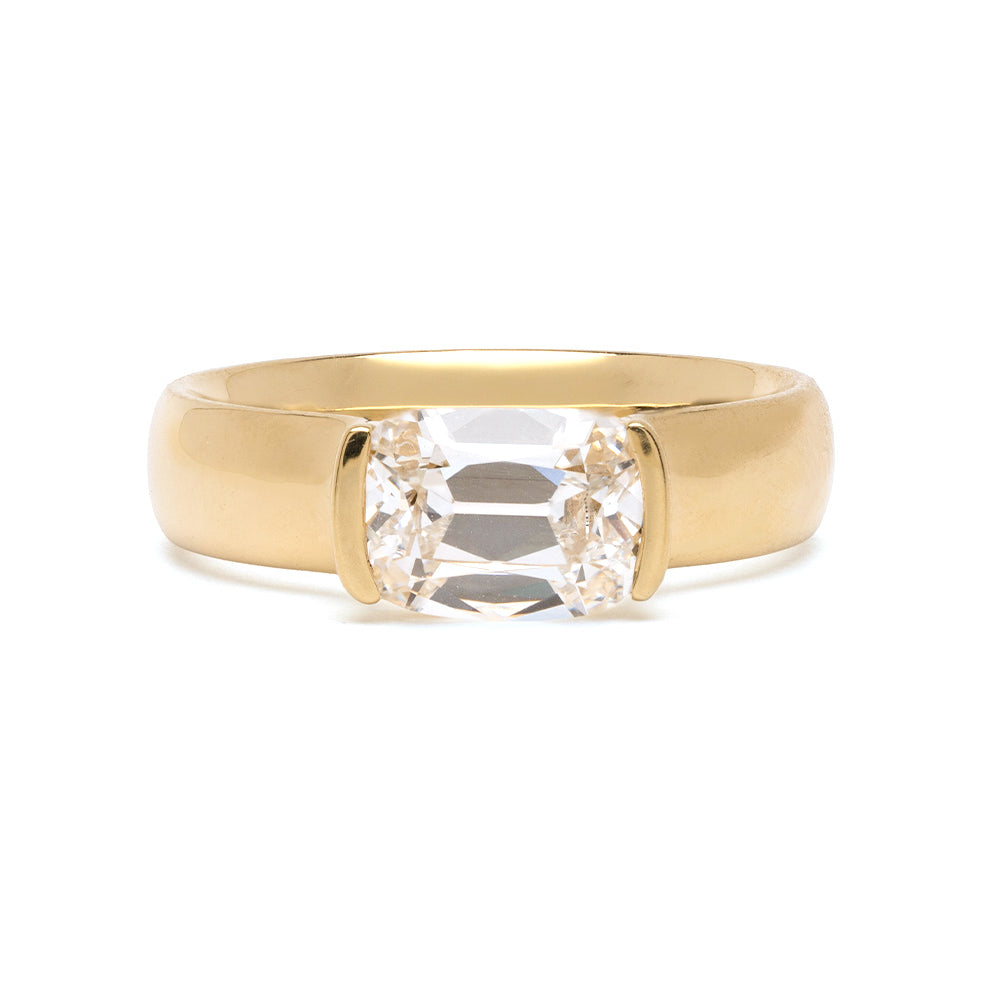 Bardot Pinky Sofia Kaman ring in yellow gold with a square-cut solitaire diamond setting