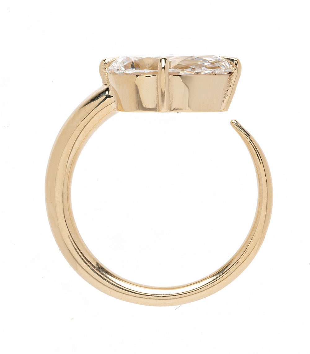 Sloane SK-R86-EW-LGD-PB-3.59 gold engagement ring with rectangular-cut clear stone and polished band
