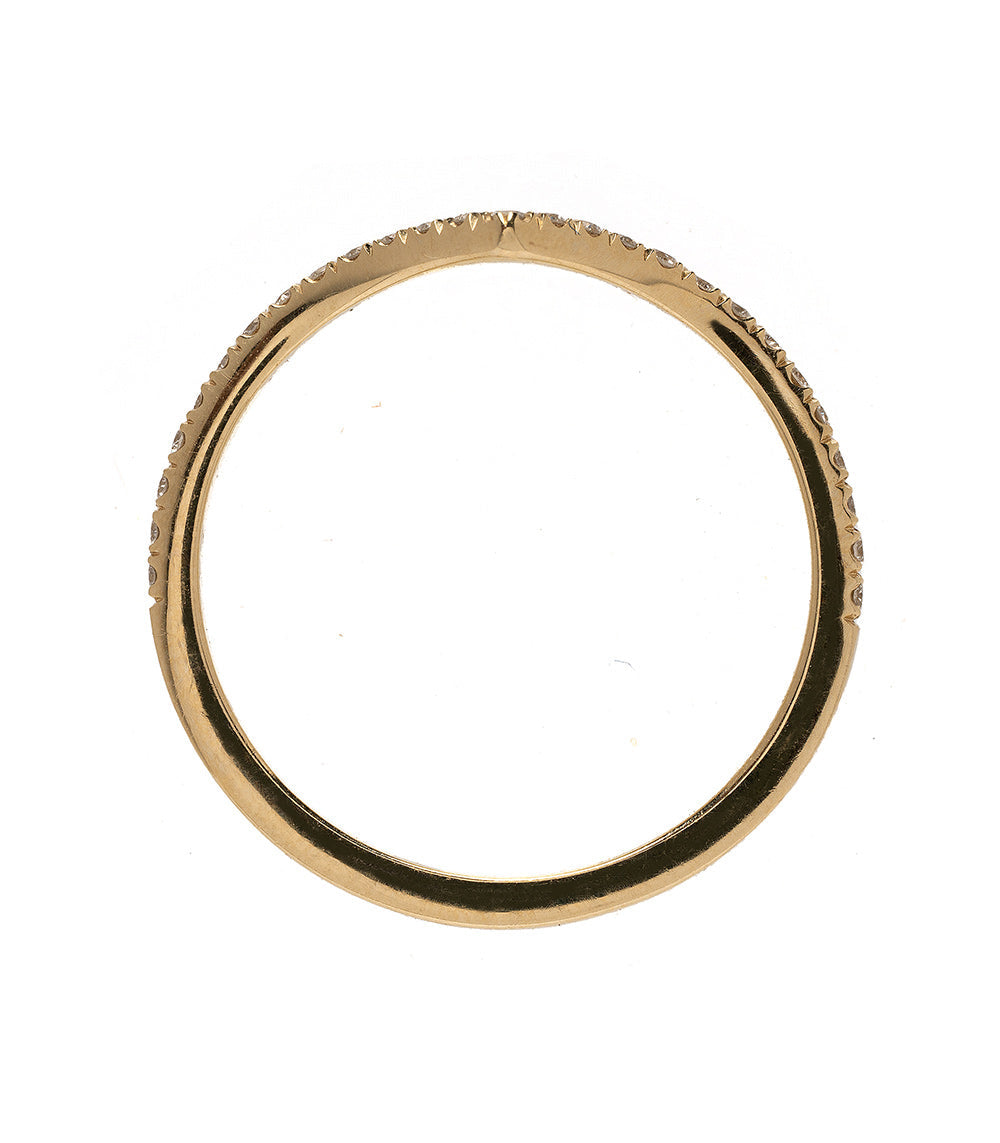 Mini Chevron Band A-R1-P 14K yellow gold chevron-textured band with understated matte finish