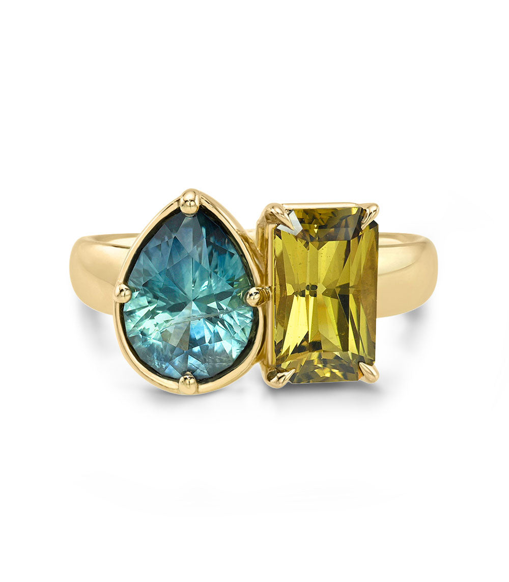 Chloe-Ann Toi et Moi by Sofia Kaman 2 stone engagement ring with gold settings and blue plus yellow gemstones