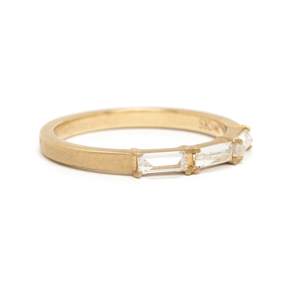 Stardust SK-R77 unique engagement ring in 14K yellow gold, 3 stone engagement ring, understated shine