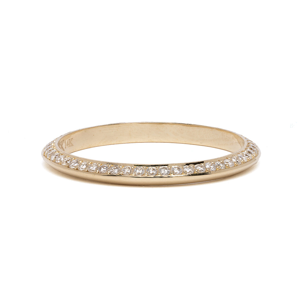 Knife Edge A-R25-D diamond band ring in 14K yellow gold with shiny pavé sparkle and knife-edge profile