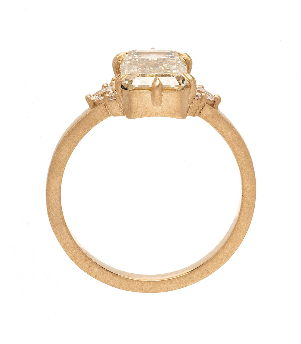 Melina SK-R72-CD-EC-2.53 gold ring with rectangular center gemstone and four prong setting