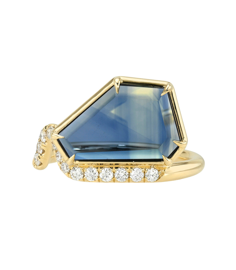 Aura by Sofia Kaman engagement ring in gold with hexagonal blue gemstone and diamond band