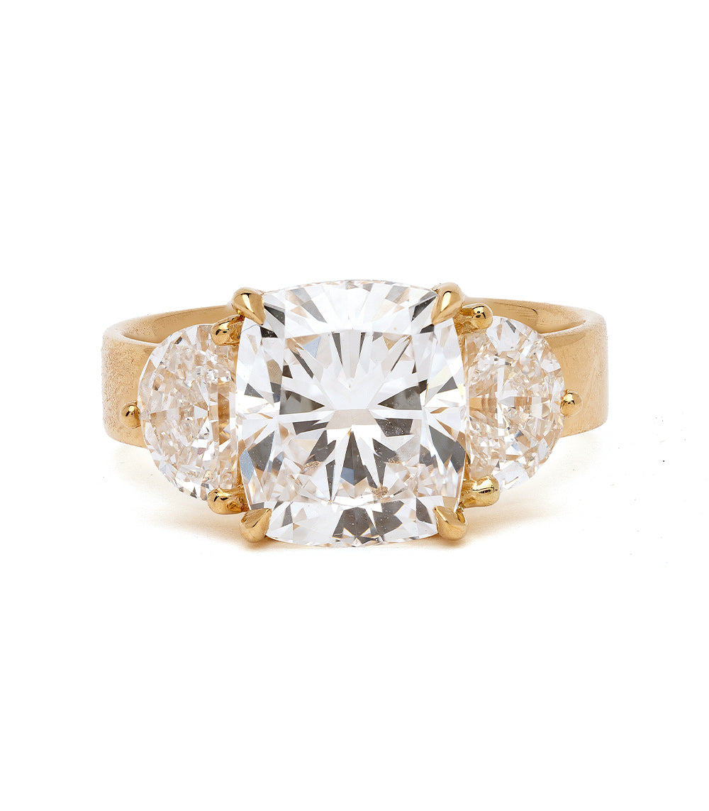 Charlie SK-R115 diamond ring, gold band with three-stone setting and crisp center sparkle