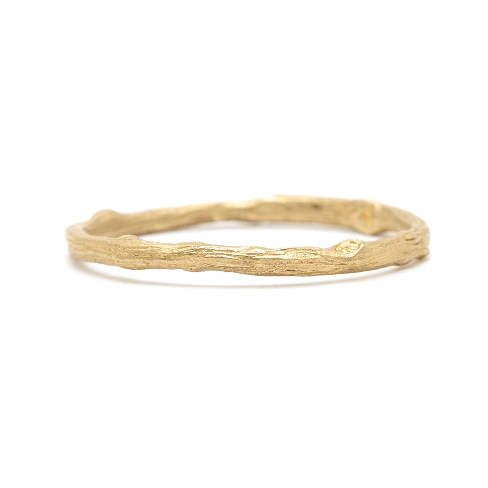 Twig Band ES-R1 14K yellow gold twig texture band with shiny organic finish detail
