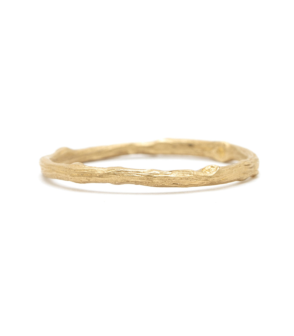 Twig Band ES-R1 14K yellow gold twig texture band with shiny organic finish detail