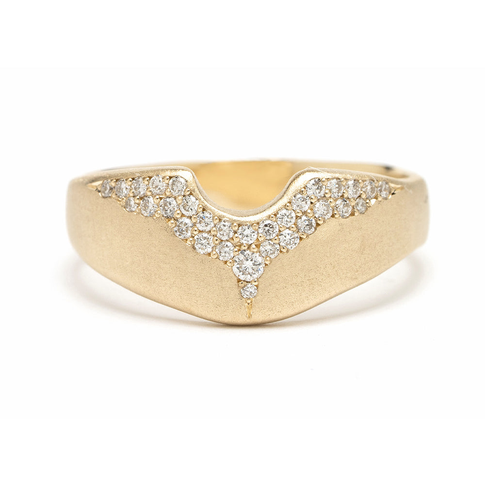 Mini Shield P-R12-A ring in 14K yellow gold with shiny pave diamond shield design