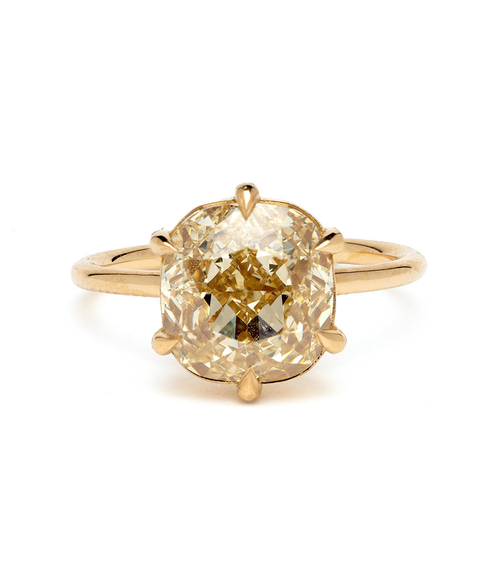 Ella SK-R62-ND-CU-CD-4.62 engagement ring in yellow gold with round center stone setting
