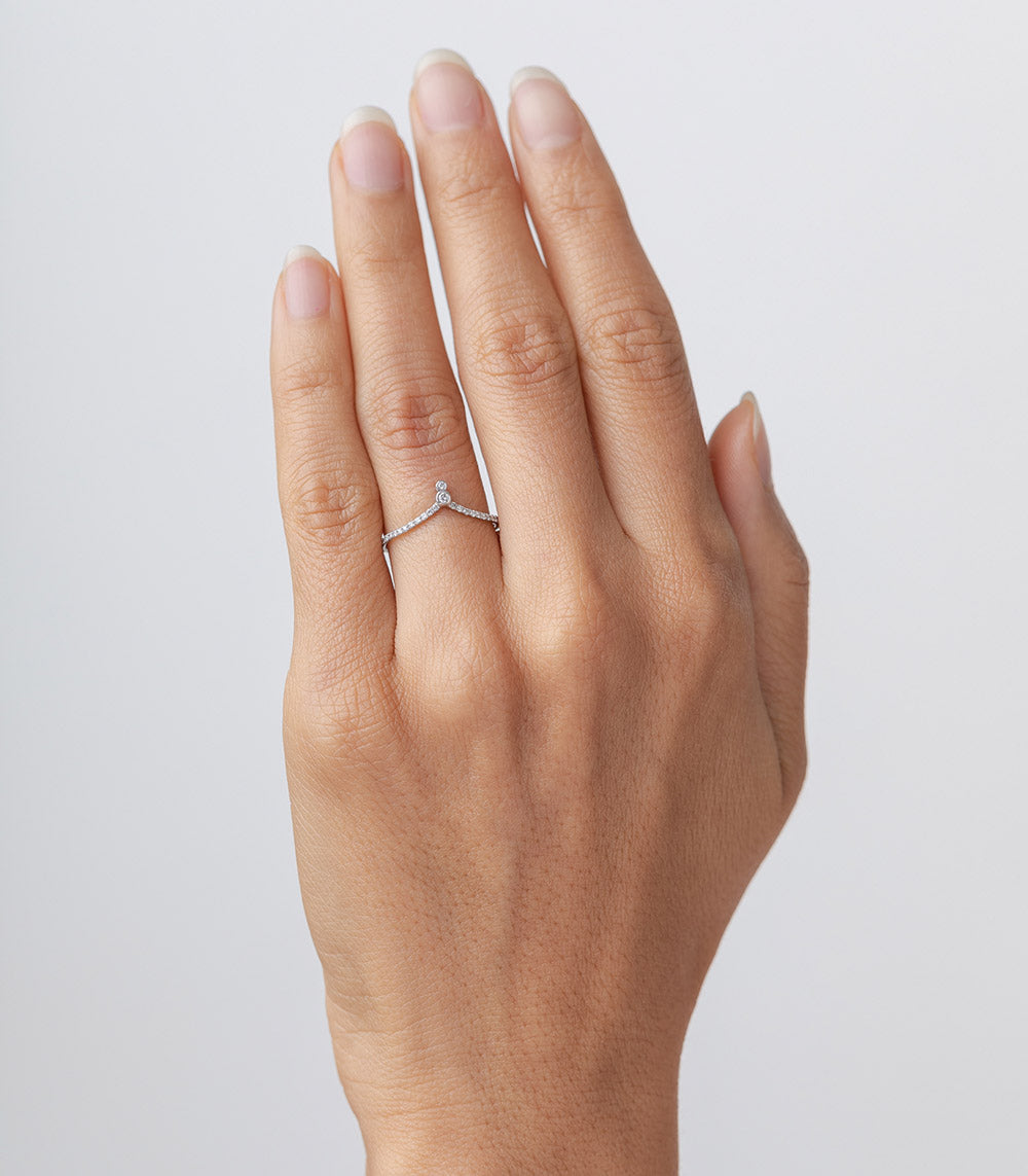 Tiara Bezels Nesting Band AL-R2-D-P 14K white gold ring shiny finish on hand, small round stone