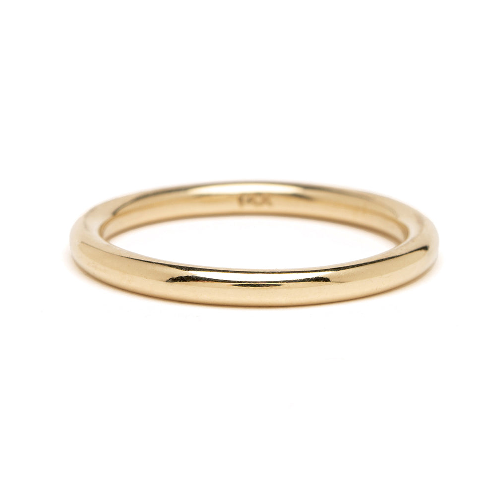 Smooth Round Band A-R32 band ring in 14K yellow gold with shiny smooth rounded finish.