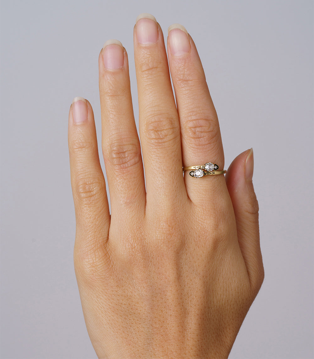 Crossover Toi et Moi by SK-R98 gold unique engagement ring, 2 stone engagement ring on hand